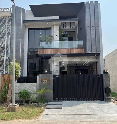 Double Storey 5 Marla House Available In Royal Orchard For sale