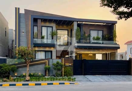 رائل آرچرڈ ملتان پبلک سکول روڈ,ملتان میں 5 کمروں کا 1 کنال مکان 7.65 کروڑ میں برائے فروخت۔