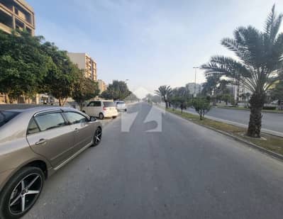 8 MARLA COMMERCIAL PLOT FOR SALE