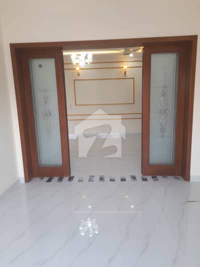 10 MARLA INDEPENDENT BRAND NEW LOWER PORTION FOR RENT IN DREAM GARDEN PHASE 2 LAHORE