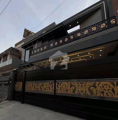 Double Storey 10 Marla House Available In Wapda Town Phase 2 For Sale