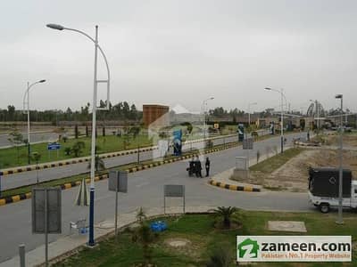 جناح گارڈنز فیز 1 جناح گارڈنز,ایف ای سی ایچ ایس,اسلام آباد میں 7 مرلہ رہائشی پلاٹ 1.4 کروڑ میں برائے فروخت۔