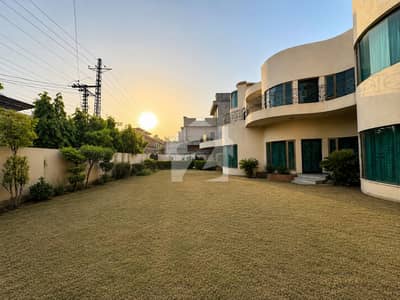 Luxury 2 Kanal House for Sale in Marghzar |Spacious Family Home