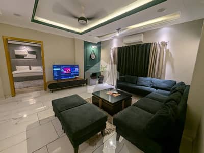 2,3 BED LUXURY FURNISHED FOR RANT IN GULBERG GREEN