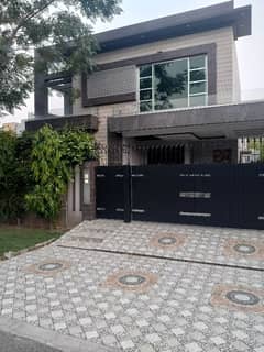 10 Marla DOUBLE UNIT Full House Available For Rent Near To DOLMAN MALL