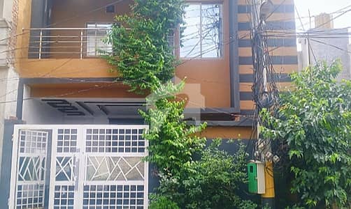 Buy your ideal On Excellent Location 1125 Square Feet House in a prime location of Lahore