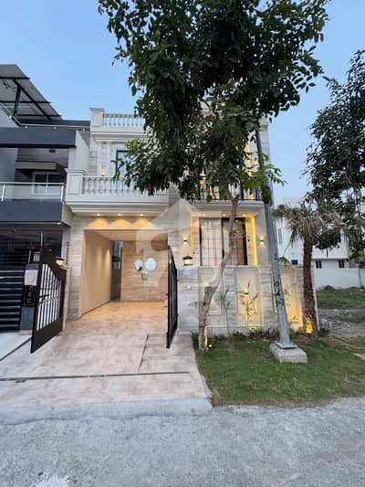 Brand New 6-Marla Modern Marvel Elegant Bungalow For Sale At Super Hot Location Brand New 6-Marla Modern Marvel Elegant Bungalow For Sale At Super Hot Location