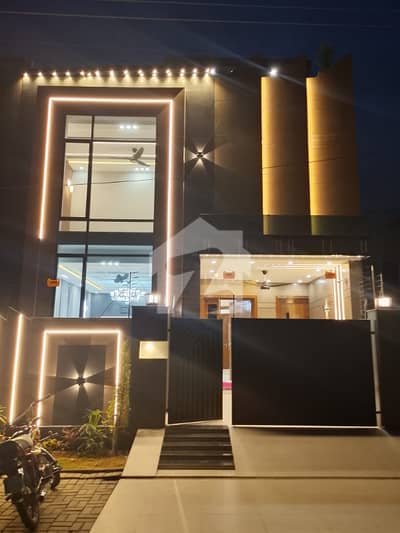 5 Marla Brand New House Available For Sale