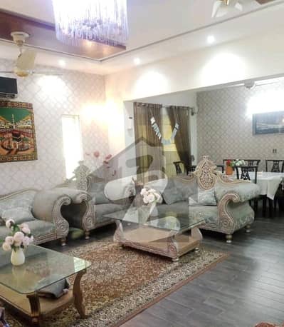1 Kanal House In Stunning Bahria Town - Sector C Is Available For sale