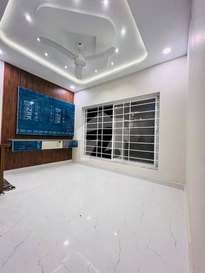 10 Marla Upper Portion Available For Rent In Bahria Town Phase 8 Rawalpindi
