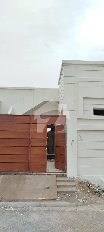 Luxury Elegant 150 Sq Yards Single-Storey Villa | Palm Village Luxury Elegant 150 Sq Yards Single-Storey Villa | Palm Village