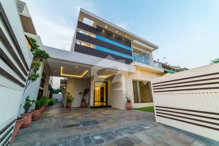 10 Marla Brand New Modern Architectural Masterpiece House For Rent