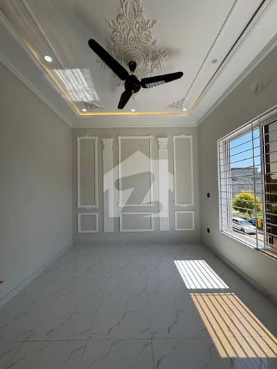 7 Marla Full House Available For Rent In Bahria Town Phase 8 Rawalpindi