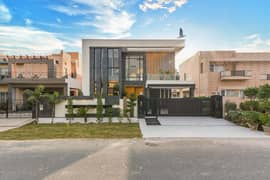 Luxury House Of One Kanal For Luxury Living Style At Superb Hot Location In DHA 8