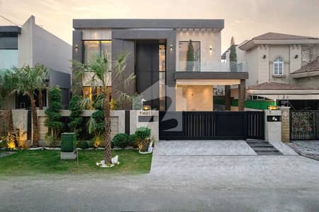 1 Kanal Top Quality Build Luxurious Beautiful Modern Design Villa With Basement For Sale In DHA Lahore Phase 6 Prime Location 1 Kanal Top Quality Build Luxurious Beautiful Modern Design Villa With Basement For Sale In DHA Lahore Phase 6 Prime Location