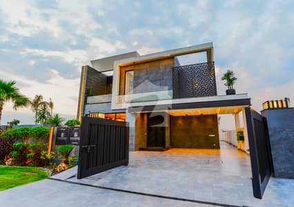 1 KANAL BRAND NEW ULRTA MODREN DESIGN WITH BESMENT HOUSE FOR SALE 1 KANAL BRAND NEW ULRTA MODREN DESIGN WITH BESMENT HOUSE FOR SALE
