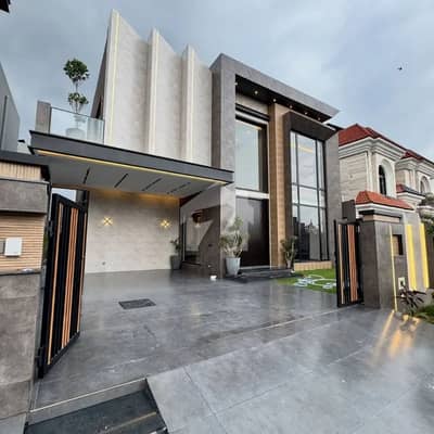 1 Kanal Fully Furnished Luxury House With Modern Amenities, High Quality Interiors And A Comfortable Lifestyle.
