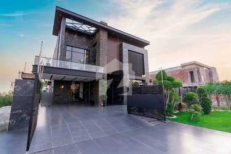 1 Kanal Top Quality Build Luxurious Beautiful Modern Design Villa With Basement For Sale In DHA Lahore Phase 7 Prime Location