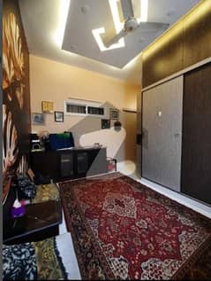 400 Square Yard Bungalow For Sale