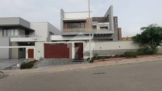 500 Square Yards Luxury Residence Bahria Town Karachi