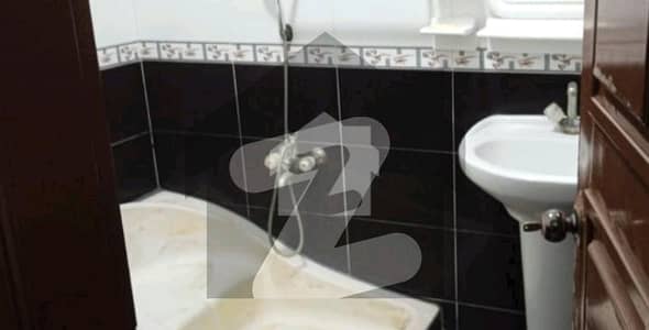 4 Bed Dd Portion For Rent