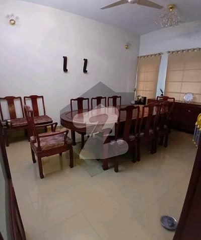 دھوراجی کالونی گلشنِ اقبال ٹاؤن,کراچی میں 5 کمروں کا 10 مرلہ مکان 8.0 کروڑ میں برائے فروخت۔