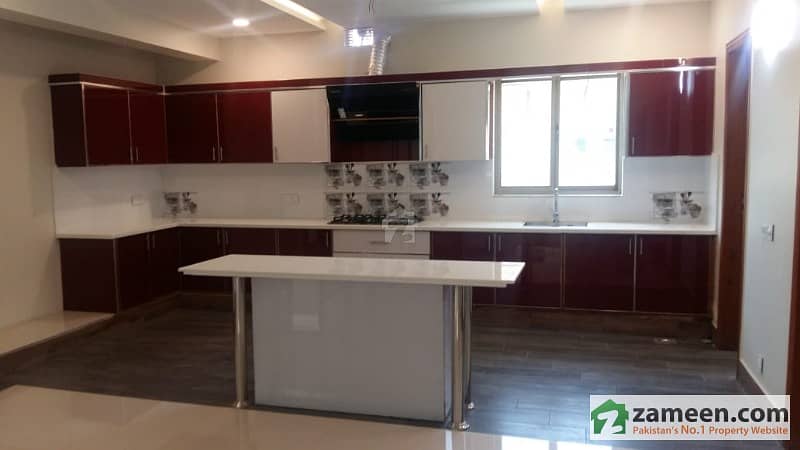 Outclass Brand New Triple Storey House Is Available For Sale In E-11/2