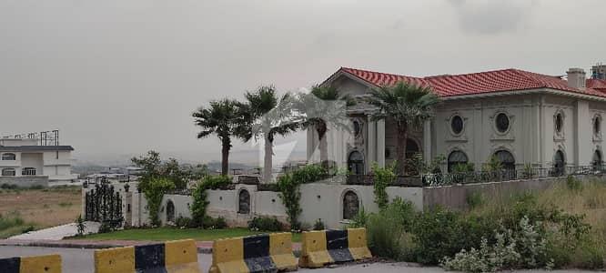 بحریہ انکلیو - سیکٹر سی بحریہ انکلیو,بحریہ ٹاؤن,اسلام آباد میں 4 کنال رہائشی پلاٹ 10.6 کروڑ میں برائے فروخت۔