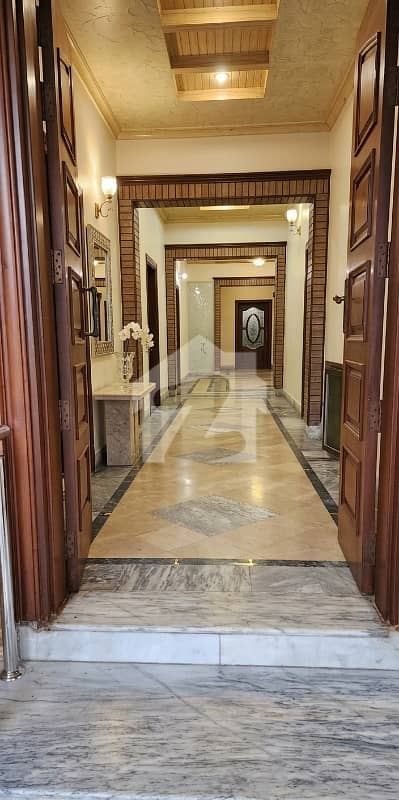 20 Marla House With 7 Rooms And Double Kitchen On Main Kashmir Road Near West Canal Road Faisalabad