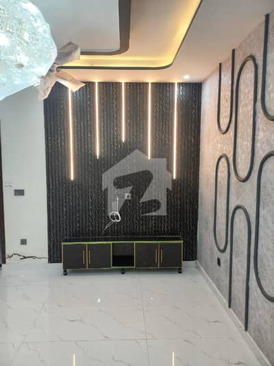 8 Marla Lower Portion Available For Rent In Military Account
