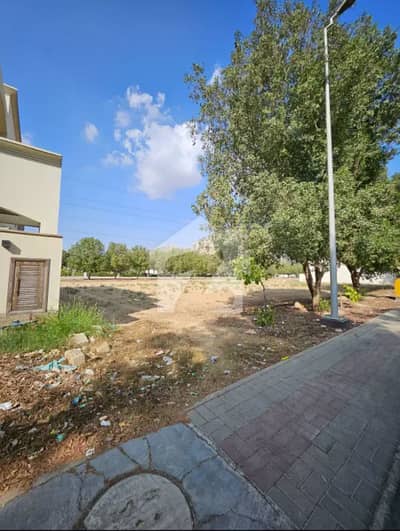 Park Facing 272 Sq Yards Precinct 1 Near Main Entrance of Bahria Town (Plot FOR SALE) Park Facing 272 Sq Yards Precinct 1 Near Main Entrance of Bahria Town (Plot FOR SALE)
