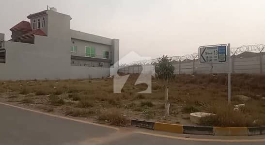 مہراہ ٹاؤن کامرہ روڈ,اٹک میں 10 مرلہ رہائشی پلاٹ 90.0 لاکھ میں برائے فروخت۔