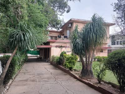 1200 sq ft houses for sale on Embassy road G-6/4, Islamabad