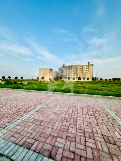 ٹاپ سٹی 1 - بلاک آئی ٹاپ سٹی 1,اسلام آباد میں 1 کنال رہائشی پلاٹ 2.2 کروڑ میں برائے فروخت۔ ٹاپ سٹی 1 - بلاک آئی ٹاپ سٹی 1,اسلام آباد میں 1 کنال رہائشی پلاٹ 2.2 کروڑ میں برائے فروخت۔
