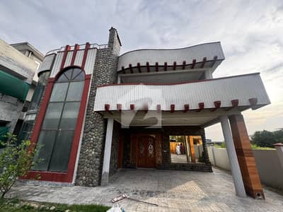 House 1 Kanal For rent In MPCHS - Multi Gardens