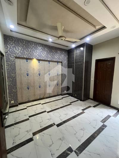 6 Marla Upper Portion Available For Rent 6 Marla Upper Portion Available For Rent