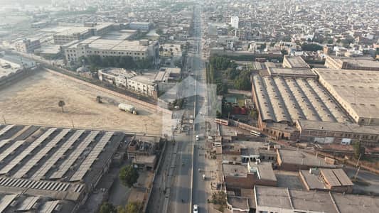فیصل آباد بائی پاس روڈ فیصل آباد میں 112 کنال صنعتی زمین 49.0 کروڑ میں برائے فروخت۔