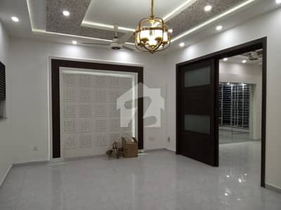 BEAUTIFUL LOCATION LIKE BRAND NEW HOUSE FOR SALE