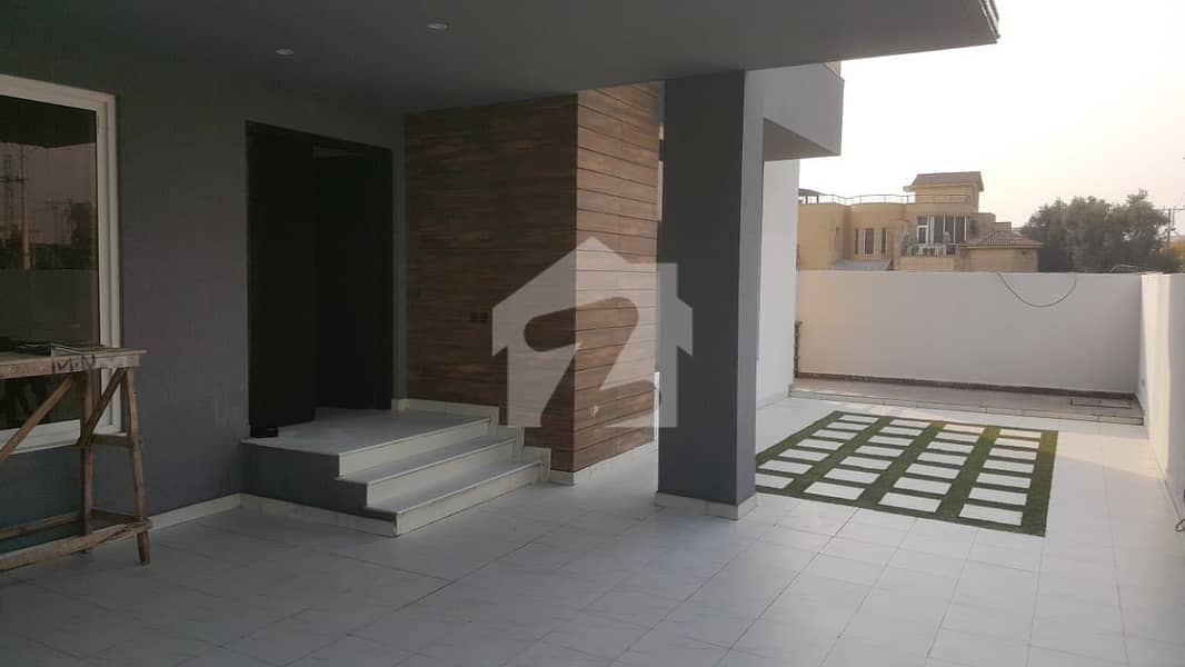 BEAUTIFUL LOCATION LIKE BRAND NEW HOUSE FOR SALE BEAUTIFUL LOCATION LIKE BRAND NEW HOUSE FOR SALE