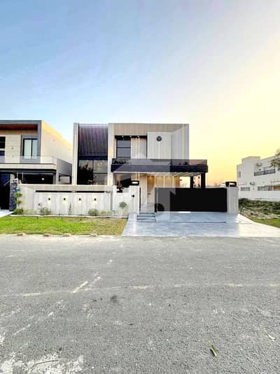 1 Kanal Beautifully Designed Modern House Upper Portion For Rent In DHA Phase 8 Ex Park View