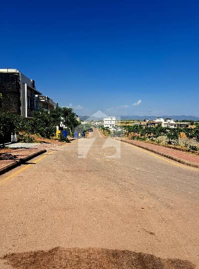 Bahria Enclave Islamabad Sector M 10 Marla Boulevard Category Highted Location Plot Available For Sale Bahria Enclave Islamabad Sector M 10 Marla Boulevard Category Highted Location Plot Available For Sale