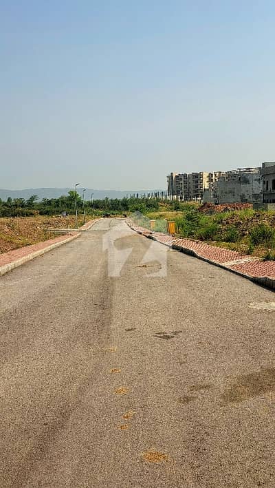 Bahria Enclave Islamabad Sector J 8 Marla Ready to Construction Plot Available For Sale Bahria Enclave Islamabad Sector J 8 Marla Ready to Construction Plot Available For Sale