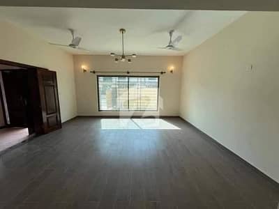 BRAND NEW HOUSE AVAILABLE FOR SALE BRAND NEW HOUSE AVAILABLE FOR SALE