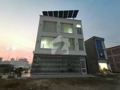 الرحمان فیز 2 - بلاک ایل الرحمان گارڈن فیز 2,الرحمان گارڈن,لاہور میں 2 مرلہ عمارت 3.5 کروڑ میں برائے فروخت۔ الرحمان فیز 2 - بلاک ایل الرحمان گارڈن فیز 2,الرحمان گارڈن,لاہور میں 2 مرلہ عمارت 3.5 کروڑ میں برائے فروخت۔