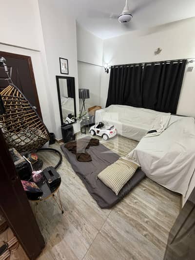 Flat For Sell In Gulistan-e-Jauhar Block 13-A Flat For Sell In Gulistan-e-Jauhar Block 13-A