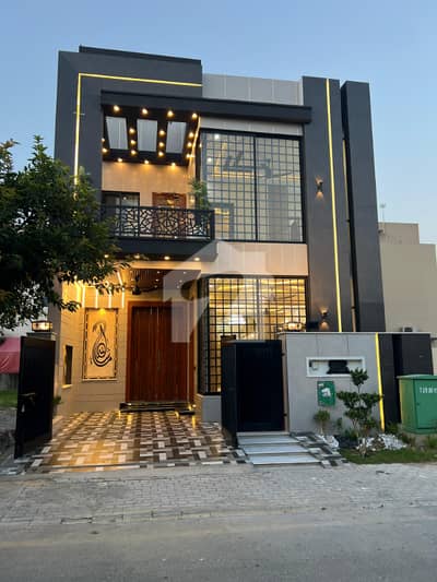 5 Marla Luxury House Fore Sale in Park View City, Lahore. 5 Marla Luxury House Fore Sale in Park View City, Lahore.