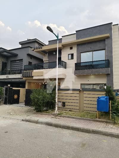 10 MARLA HOUSE OVERSEAS BLOCK FOR SALE IN BAHRIA TOWN with registry 10 MARLA HOUSE OVERSEAS BLOCK FOR SALE IN BAHRIA TOWN with registry