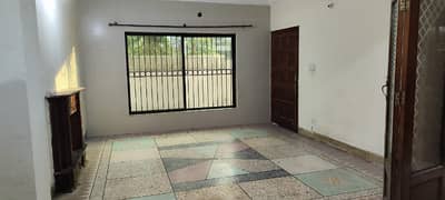 Full House For Rent In I10/2 Ideal Location