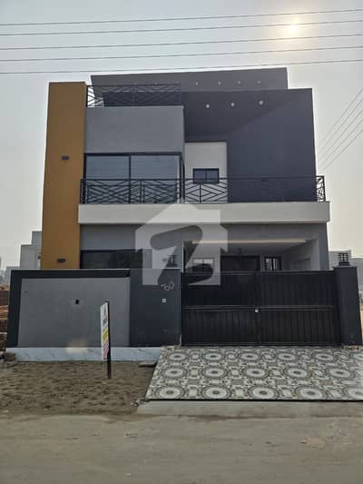 Ideal Prime Location 5 Marla House Has Landed On Market In Buch Villas Phase 2 - Manik Block, Multan