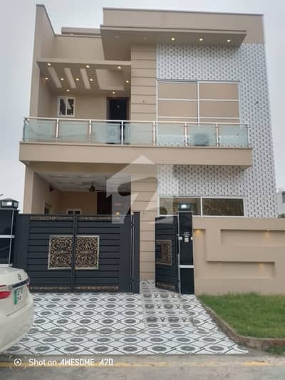 5 Marla House Available For Sale